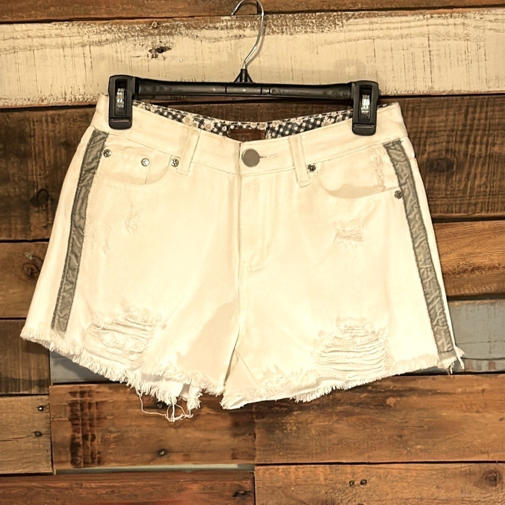 NWOT POL Distressed Denim High Rise-Short w/stripe detail